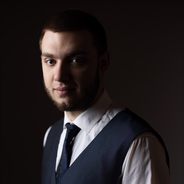 Владислав Маковский